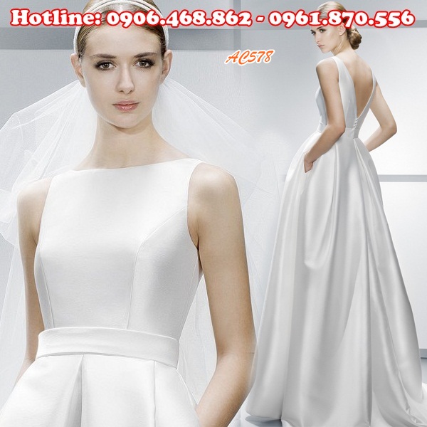 Váy cưới minimalist hở lưng