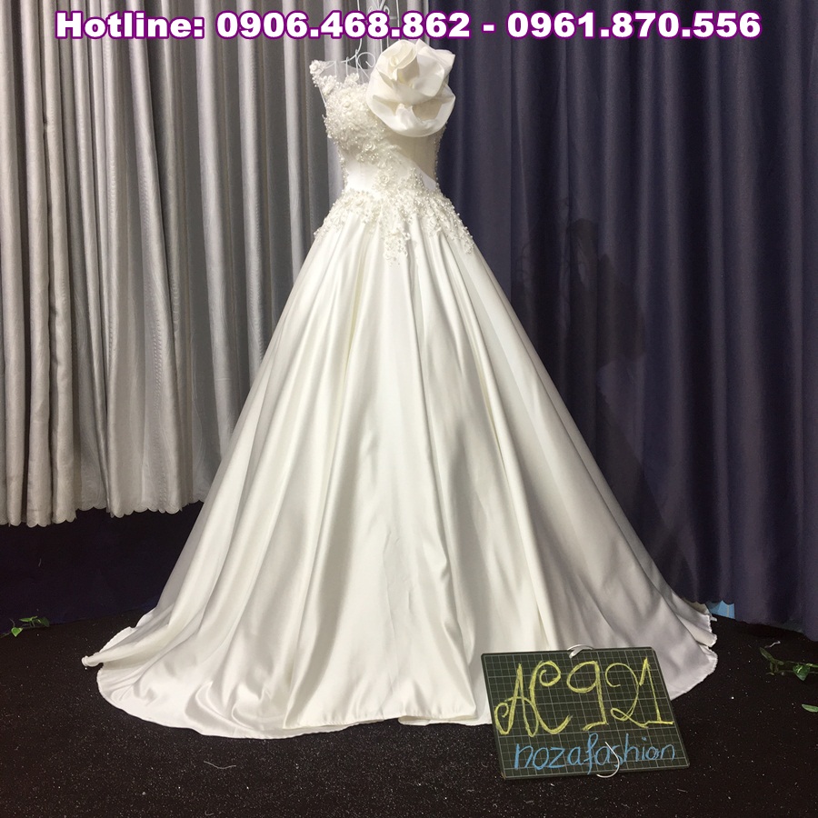 Địa chỉ thuê váy cưới đẹp, giá rẻ tại TPHCM