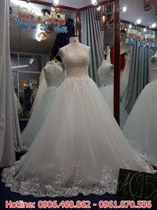 Váy cưới cổ yếm hoa 3D AC957