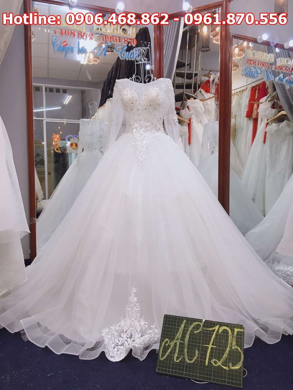 Váy cưới công chúa tay dài đính đá lấp lánh,tùng to bồng bềnh sang sịn mịn  | Shopee Việt Nam