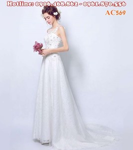 Váy cưới cổ tròn, dáng suông nhẹ nhàng AC569