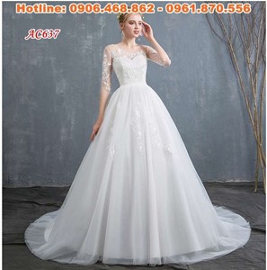 Váy cưới trắng tinh khôi AC637