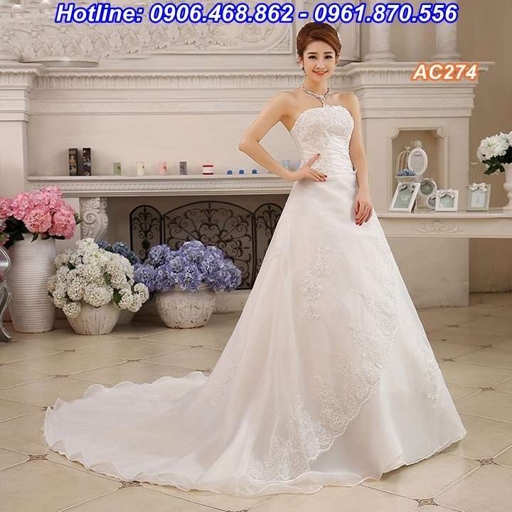 10 mẫu váy cưới kim tuyến lấp lánh nổi bật 2023 | LAHAVA
